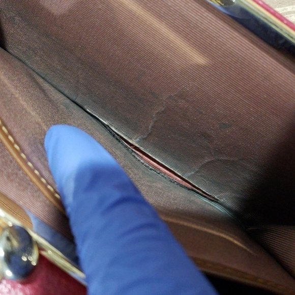 Samantha Thavasa Pink & Brown Leather Wallet - Buckle Accent – Designer Japan - Picture 14 of 16